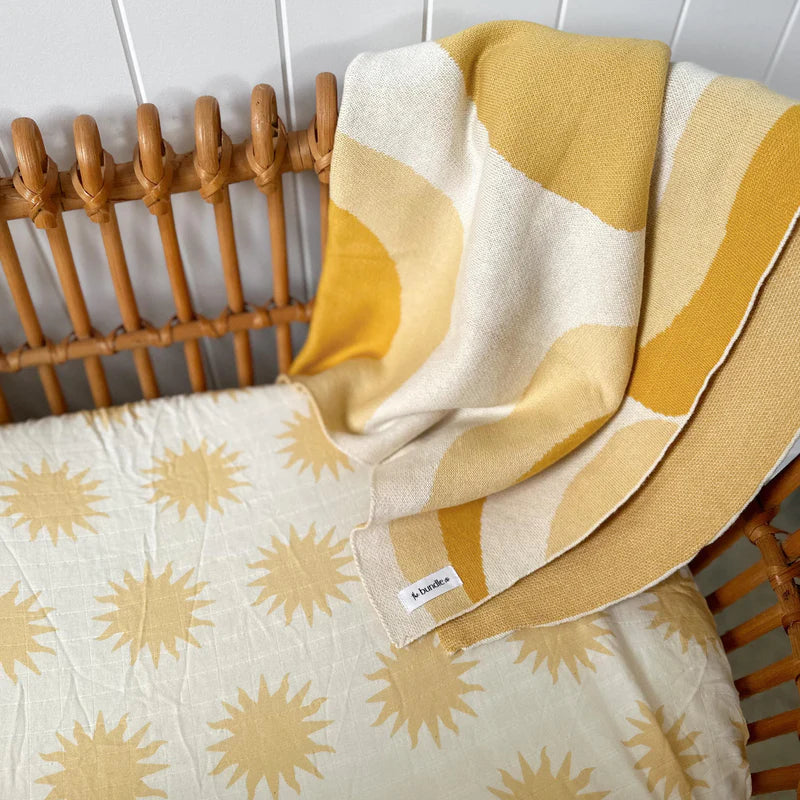 The Bundle Co Sunshine Fitted Bassinet Sheet